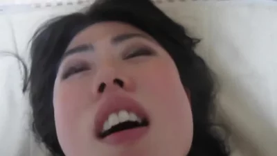 大屌驯服平日严肃的外企白领变身骚狐舔精